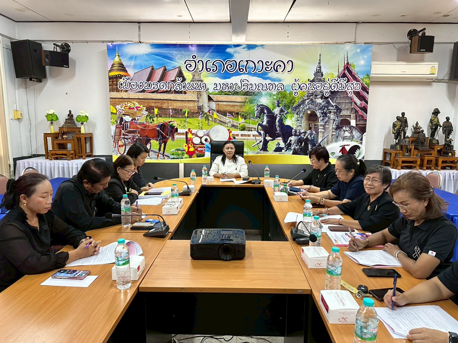 ประชุมคณะอนุกรรมการกลั่นกรองและติดตามการดำเนินงานกองทุนพัฒนาบทบาทสตรีอำเภอ (อกส.อ.) ครั้งที่ 5/2569